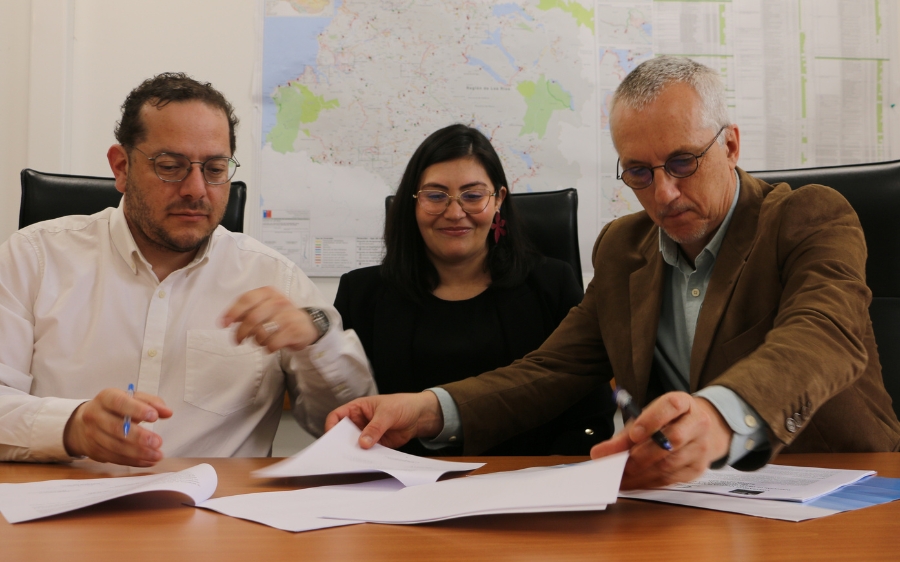 Obras Hidráulicas y Aguas Décima acuerdan cooperación para enfrentar gestión de aguas lluvia